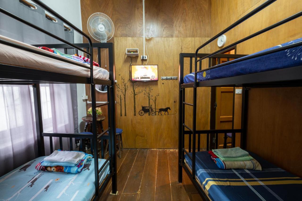 Sip N' Camp Hostel Bangkok Kültér fotó