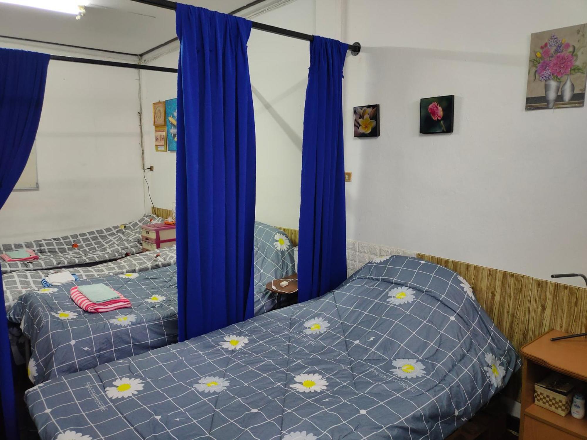 Sip N' Camp Hostel Bangkok Kültér fotó